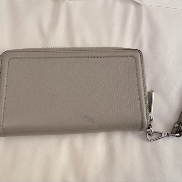 Michael Kors Fulton Zip Wristlet Wallet Silver Pearl Grey-See description - Picture 2 of 5